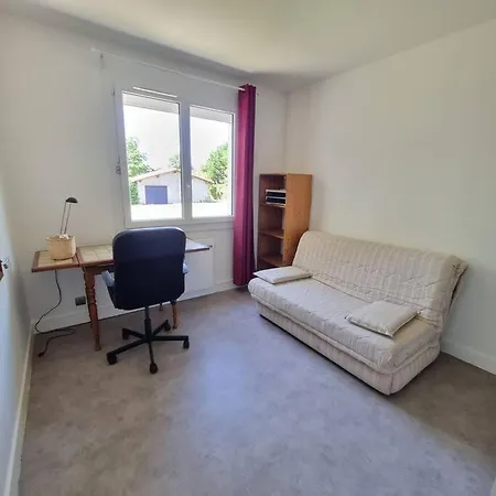 Landaise Au Calme Avec Piscine Casa de Férias *